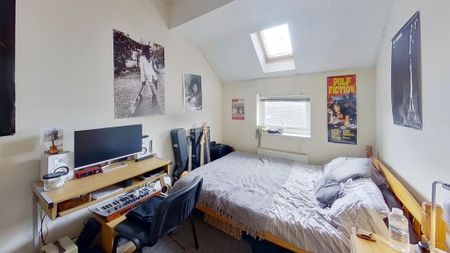 2 bedroom ground floor flat to rent - Photo 3