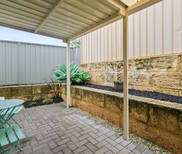 6/9 Lanyon Street, - Photo 4