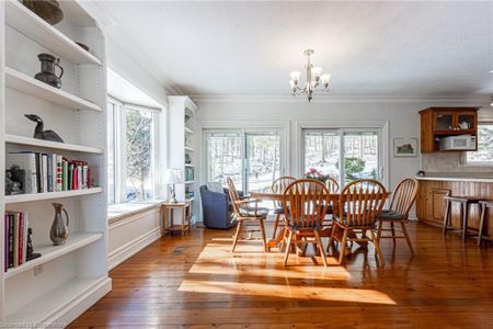 For Lease - 5086 Walkers Line, Burlington, Ontario - Photo 2