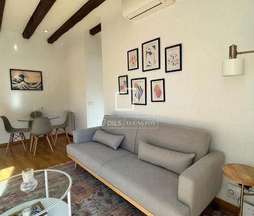 Excellent 2 Bedroom penthouse for rent in Universidad, Madrid - Photo 1
