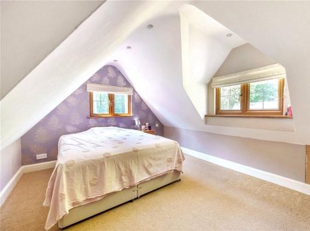 3 bedroom detached house to rent - Photo 2