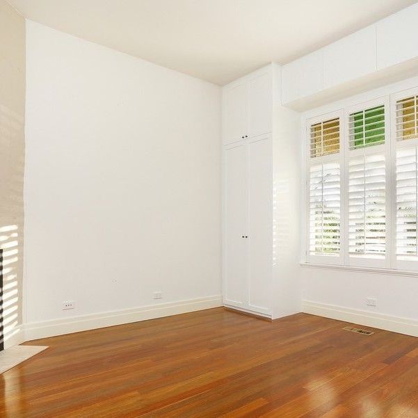 10 Moffat Street BRIGHTON - Photo 1