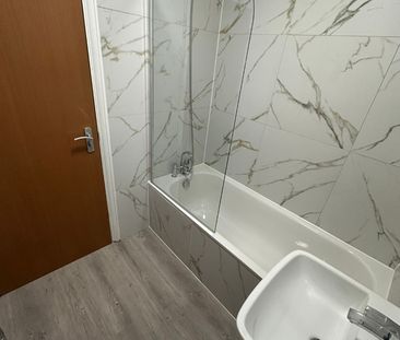 Room in a Shared House, Shelbourne Road, N17 - Photo 6