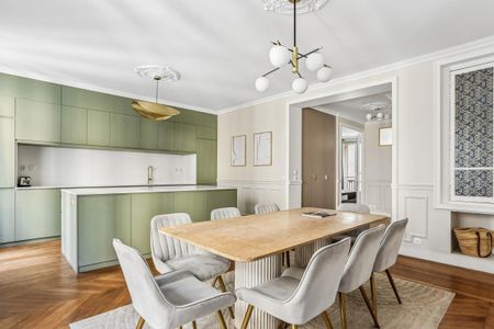 Location Appartement 7 pièces Meublé 157m² PARIS 4ème - Photo 4