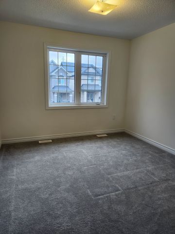 For Lease - 2521 Athena Path, Pickering, Ontario - Photo 4