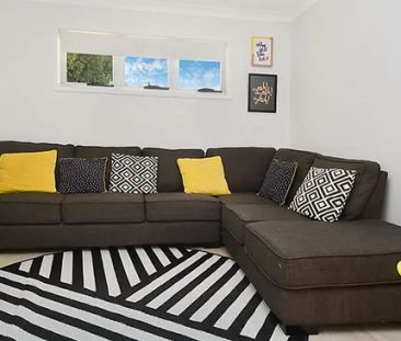 Beautiful Home in Great Location of Wishart - Photo 5