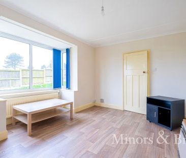 3 bedroom detached bungalow to rent - Photo 1