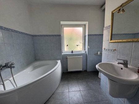 Do wynajęcia piętro domu z tarasem i ogrodem - Zdjęcie 5