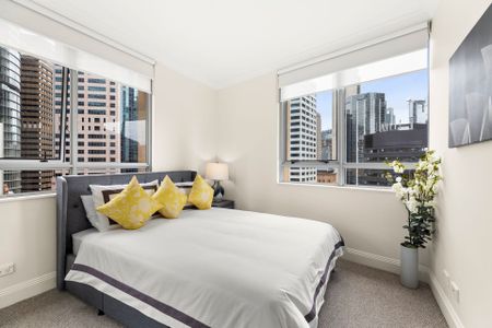 BEAUTIFULLY PRESENTED ONE BEDROOM IN CBD | Furnished - Photo 5