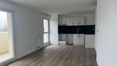 SPACIEUX T3 65M² - A LUISANT - Photo 4