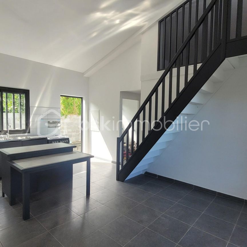 Maison de 47 m² à Les Avirons - Photo 1