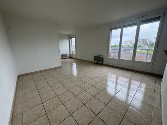 Location Appartement 1 pièce 37m² ORLEANS 45000 - Photo 1