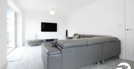4 bedroom house to rent - Photo 2