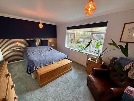 Lassell Court - Photo 3