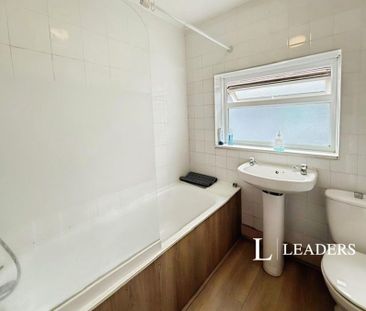 1 bedroom house to rent Upper Bevendean Avenue, Brighton, BN2 - Photo 6