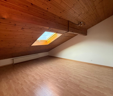 Helle 2.5-Dachzimmerwohnung im 3. Stock - Photo 6