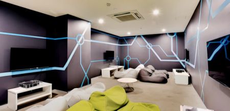 6 Bedroom Apartment - Photo 2