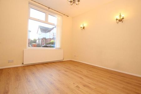 4 bedroom terraced house to rent - Photo 2