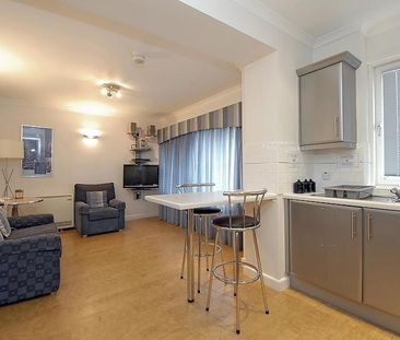 Abbey Hall, Reading, RG1 3FB - Photo 6