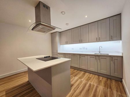 2 bedroom flat to rent - Photo 5