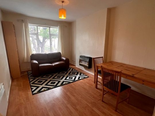 Victoria Terrace, Leeds, LS3 1BX - Photo 1