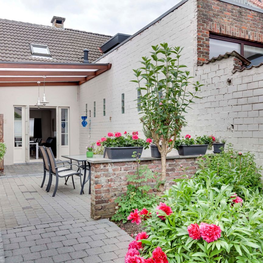 Zeer welgelegen woning met tuin en één slaapkamer - Foto 1