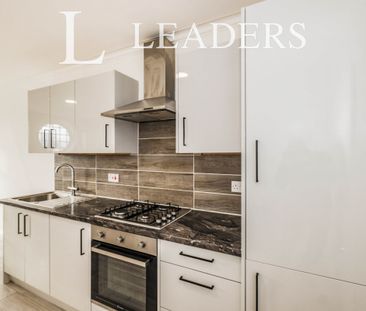 2 bedroom apartment to rent Broadway Mansions, Brighton Road, Worth... - Photo 5