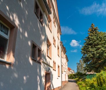 ***Wohnen im Grünen ** hell und freundlich ** mit eigenem Hausgarte... - Photo 6