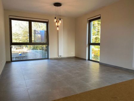 Appartement te huur in Stekene - Photo 2