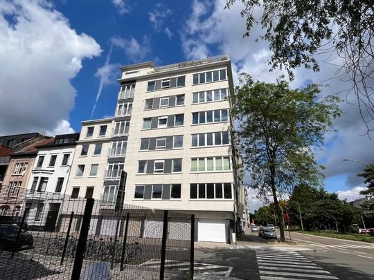 Appartement te huur - Photo 1