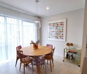 Hobsonville, 3 bedrooms, $700 - Photo 4