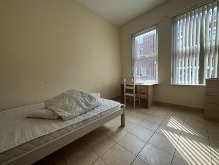 37A Wellesley Ave, Belfast BT9 6DG - Photo 5