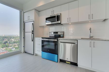 For Lease - 4010 Eglinton Avenue Unit# 1819, Toronto, Ontario - Photo 4