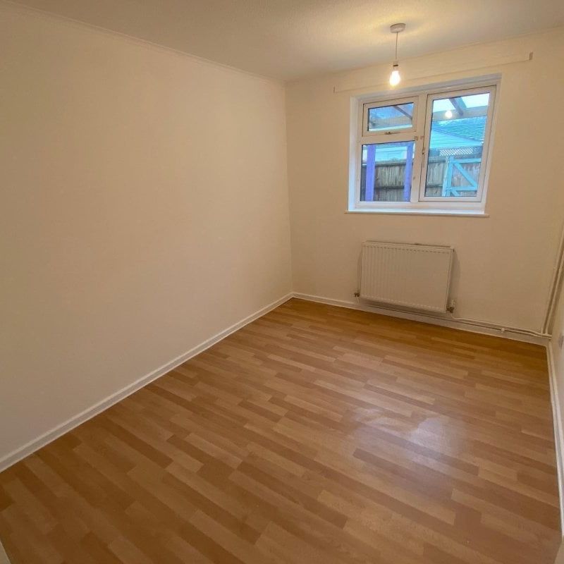 Bardney - Photo 1