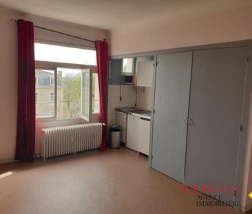 Location Appartement 1 pièce 22m² POITIERS 86000 - Photo 3