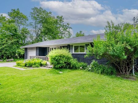 For Lease - 674 Roselawn Avenue Unit# Lower, Oshawa, Ontario - Photo 4