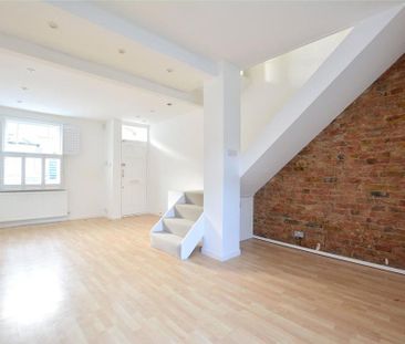 3 bedroom terraced house to rent - Photo 1