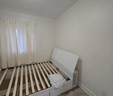 210 Wilson Street #C - Photo 2