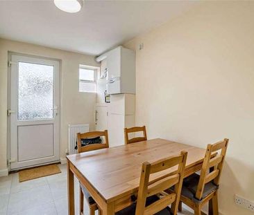 Blenheim Drive, Filton, Bristol, Gloucestershire, BS34 - Photo 4