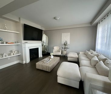 For Lease - 3048 John Mckay Boulevard, Oakville, Ontario - Photo 4