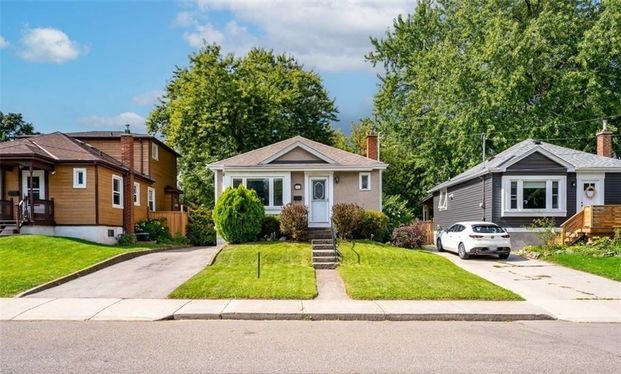 For Lease - 212 East 21st Street, Hamilton, Ontario - Photo 1