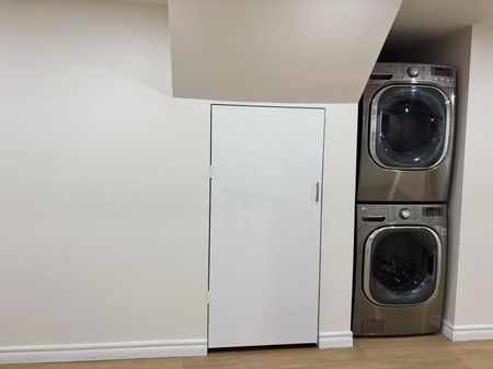 For Lease - 2 Madsen Crescent, Markham, Ontario - Photo 4