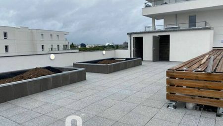 METZ QUEULEU - RESIDENCE NEUVE AVEC PISCINE - F2 - GARAGE - Photo 2