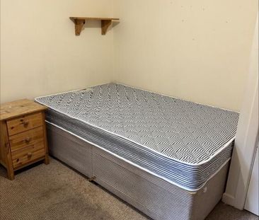 Two Bedroom Apartment, 19a Dunluce Avenue, Queens Quarter!, Belfast... - Photo 3