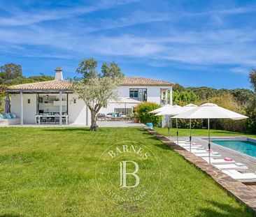 SAINT-TROPEZ - CANEBIERS / SALINS - VILLA 5 CHAMBRES - PISCINE - Photo 6