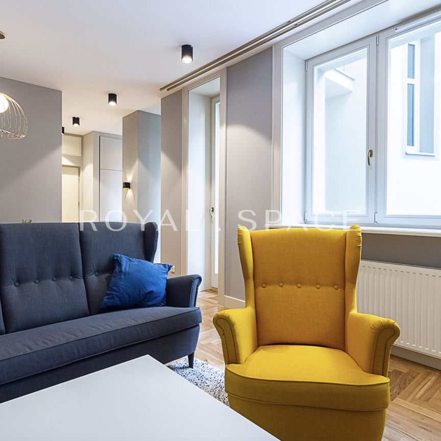 Apartament w kamienicy z balkonem przy Plantach! - Photo 1