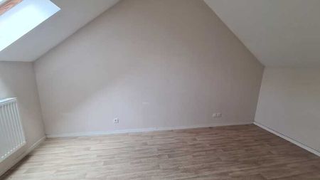 Location Maison 87 m² - Photo 2