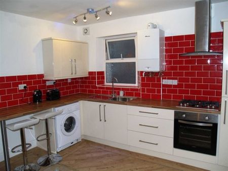 2 Bed - Evelyn Place, Plymouth - Photo 4