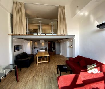 2 bed Apartment for Rent - Photo 2