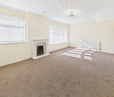 3 bedroom detached bungalow to rent - Photo 4